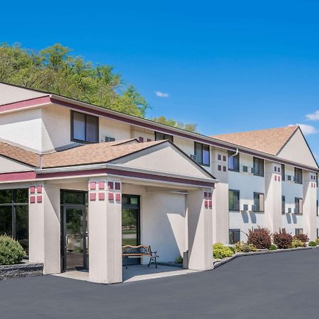 Super 8 By Wyndham Mankato Hotell Eksteriør bilde