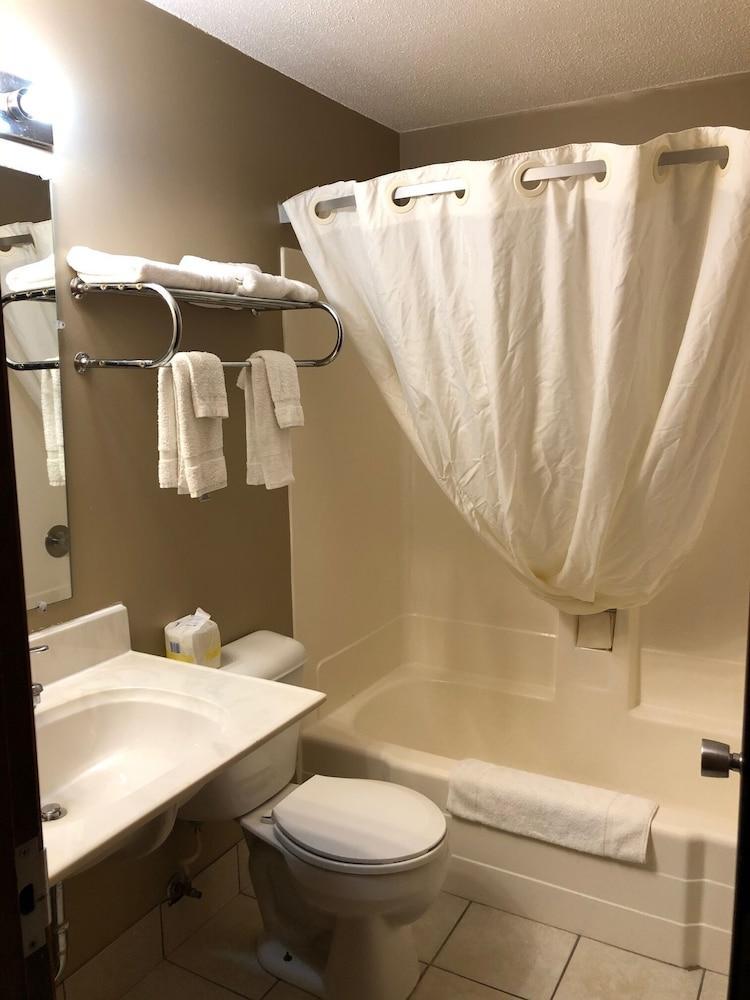 Super 8 By Wyndham Mankato Hotell Eksteriør bilde
