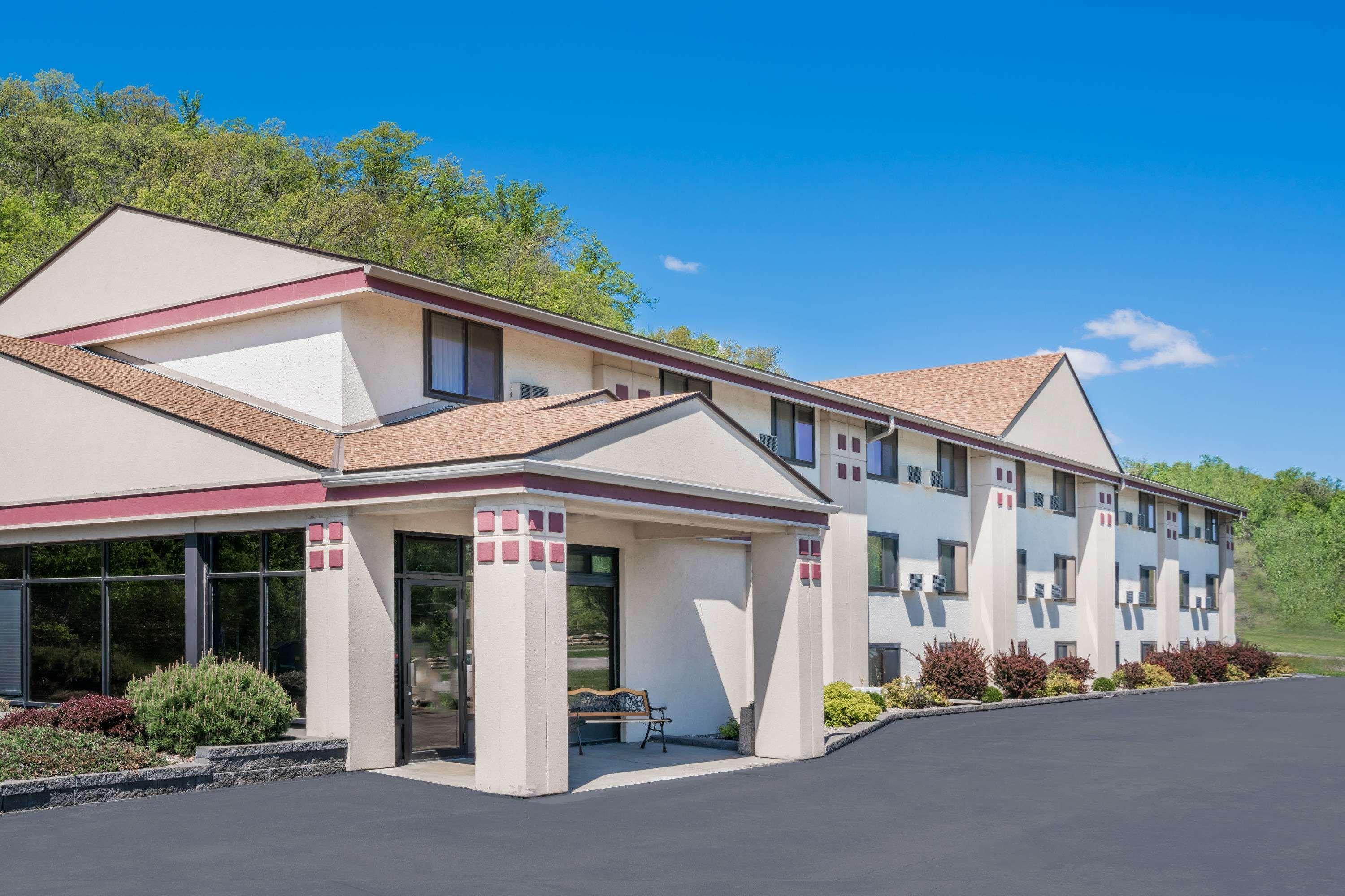 Super 8 By Wyndham Mankato Hotell Eksteriør bilde